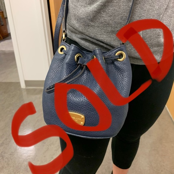 Michael Kors Crossbody Bag - Picture 1 of 8